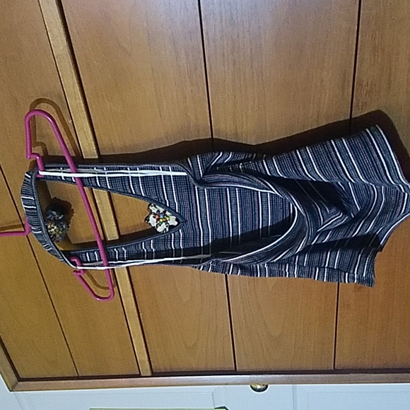 American Eagle Halter Top - Picture 3 of 3